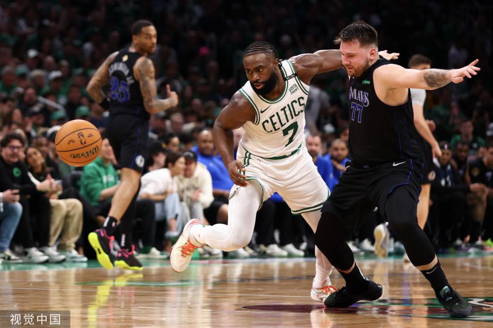 泳上游出破 泳上游出破