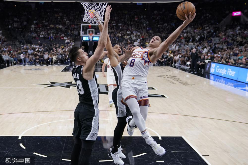 马刺本场的 马刺本场的