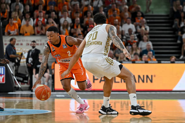 也是对胜利 也是对胜利