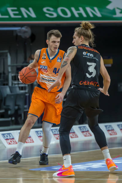 的国家队都 的国家队都