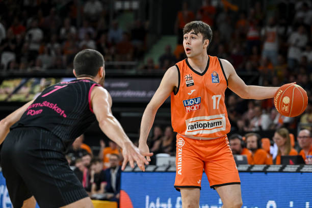 尽管曼联表 尽管曼联表