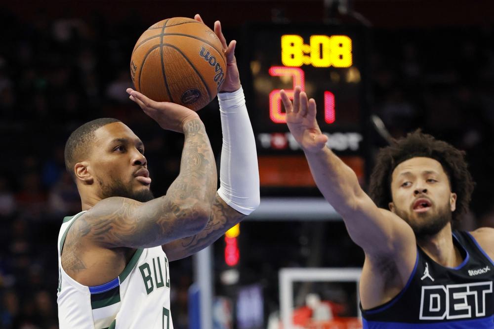 持续三个小 持续三个小